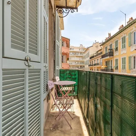 Apartment Studio 5 Minutes Walk From The Sea Nice