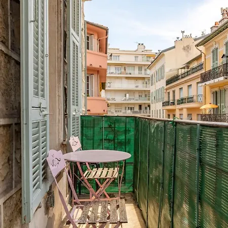 Apartment Studio 5 Minutes Walk From The Sea Nice