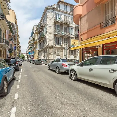 Studio 5 Minutes Walk From The Sea * Nice